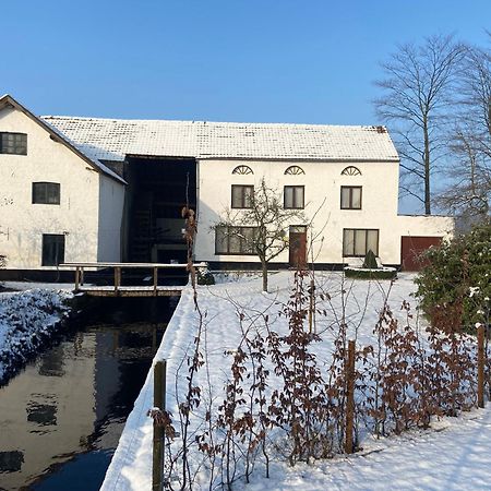 Vakantiewoning Wurfeldermolen Maaseik Exterior photo